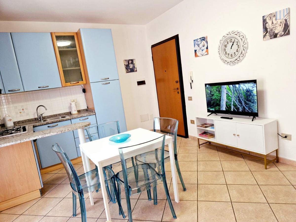 Dimora Rena Dorada - Apartment In Pula, Sardinia, Italy Exteriör bild